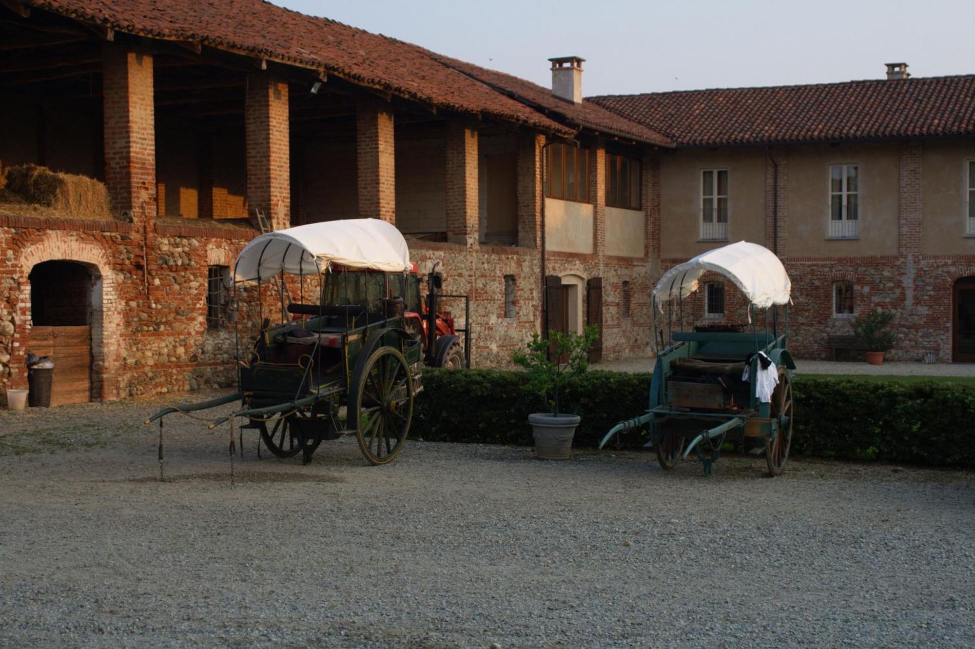 Hotel Antico Podere Propano Saluzzo Bagian luar foto