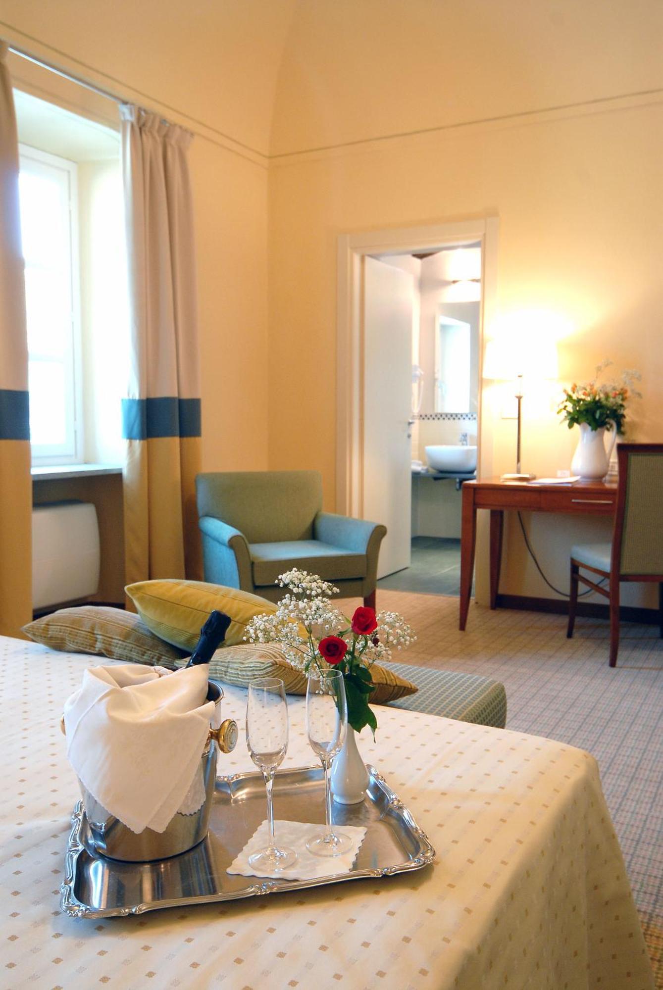 Hotel Antico Podere Propano Saluzzo Bagian luar foto