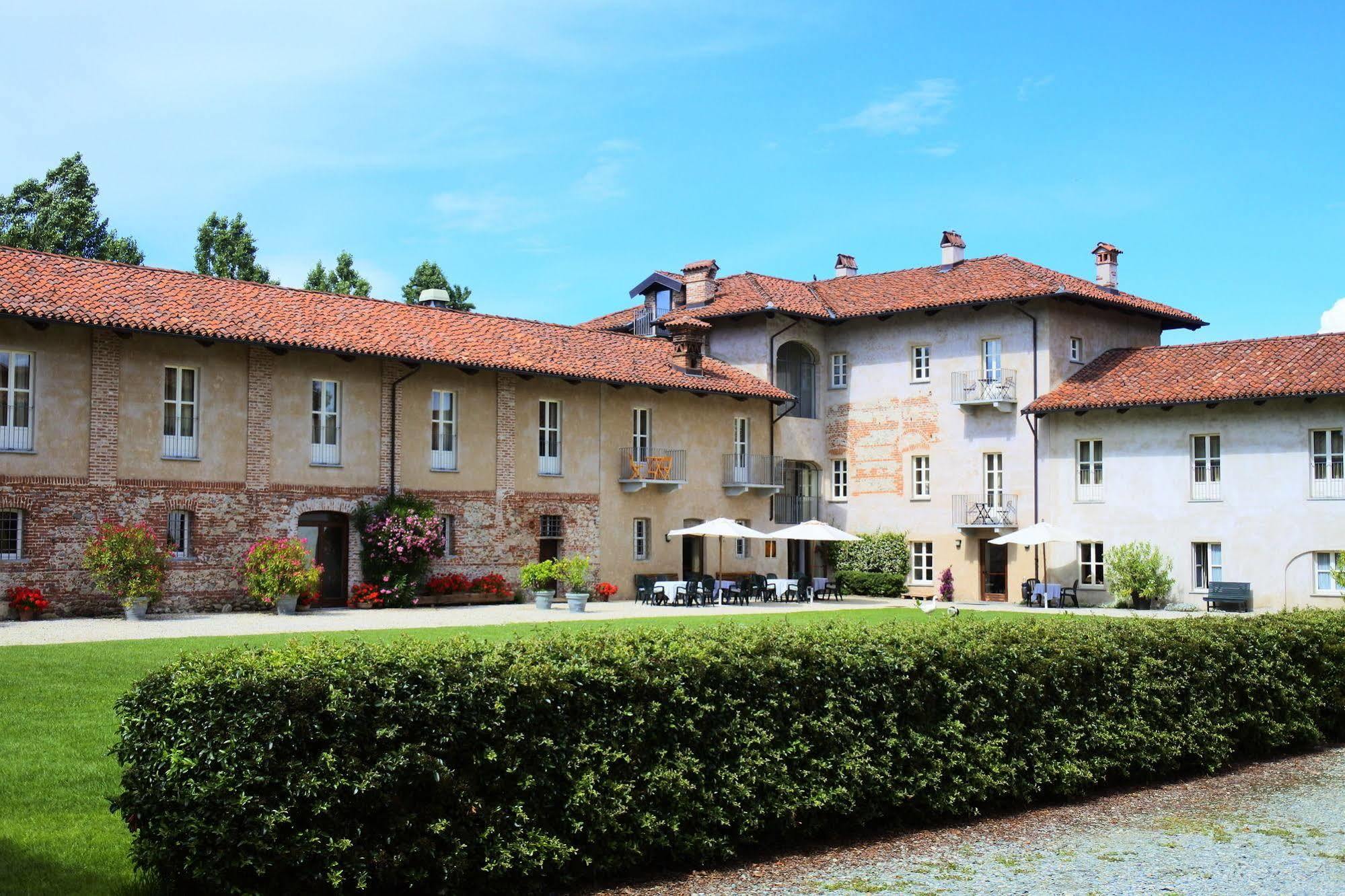 Hotel Antico Podere Propano Saluzzo Bagian luar foto